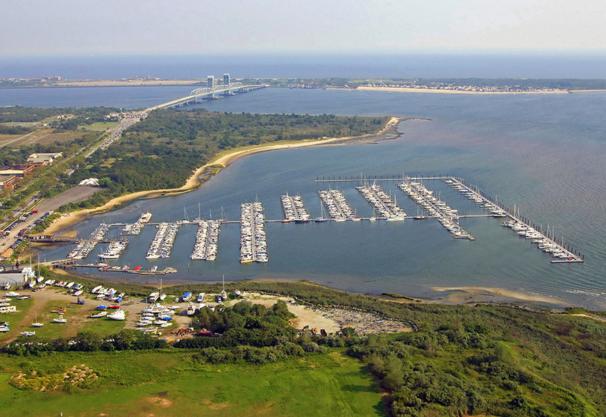 Moonbeam Gateway Marina
