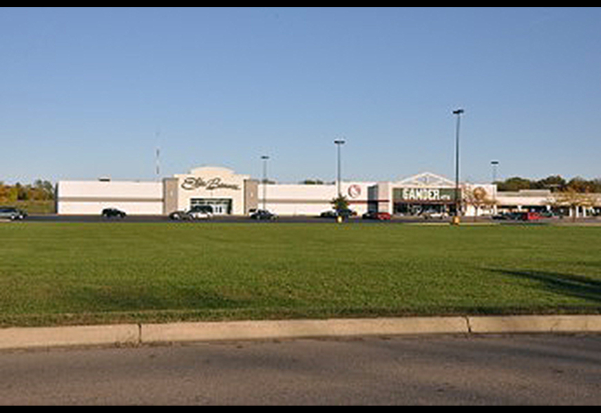 Willow Brook Village Shopping Center